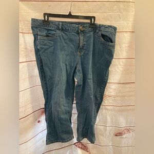 Avenue Denim Capri jeans-Ladies 18